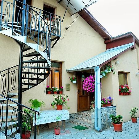 Casa Maria Hotel Gura Humorului Buitenkant foto