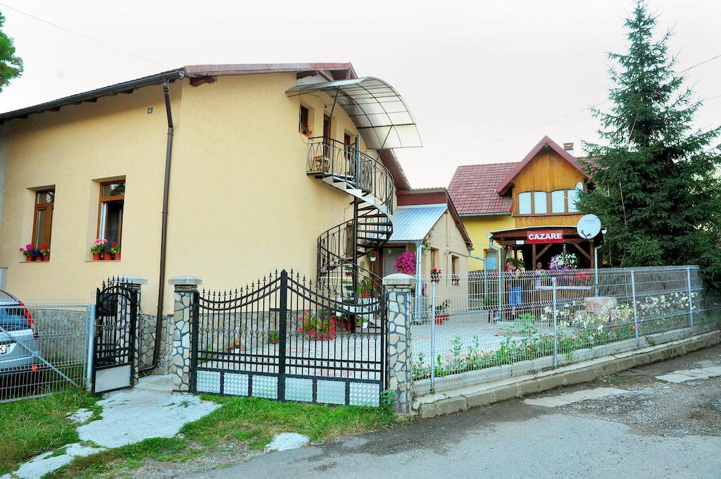 Casa Maria Hotel Gura Humorului Buitenkant foto